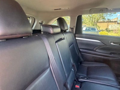 2016 Toyota Highlander XLE V6