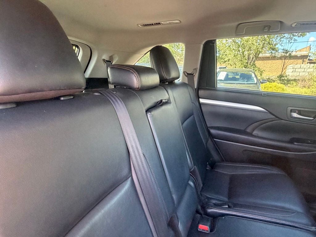 2016 Toyota Highlander XLE V6