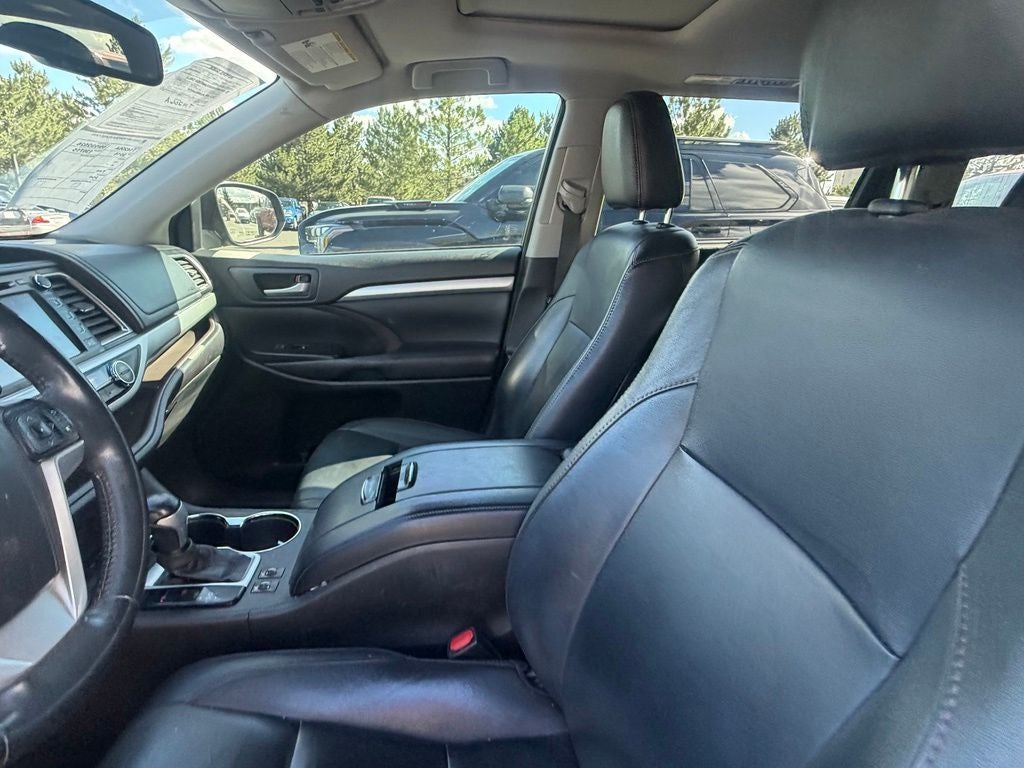 2016 Toyota Highlander XLE V6
