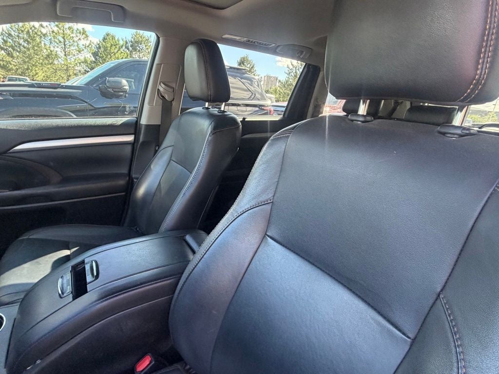 2016 Toyota Highlander XLE V6