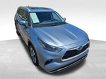 2024 Toyota Highlander Hybrid XLE