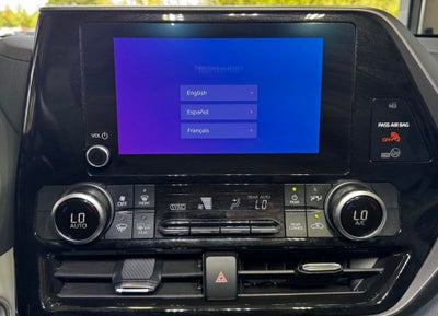 2025 Toyota Highlander LE