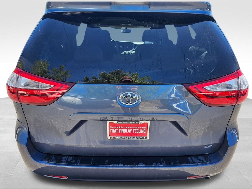 2015 Toyota Sienna LE 8 Passenger