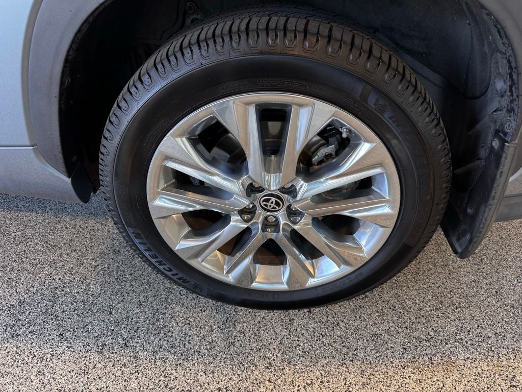 2021 Toyota Highlander Hybrid Limited