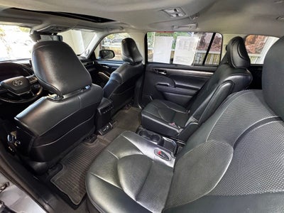 2021 Toyota Highlander Hybrid Limited