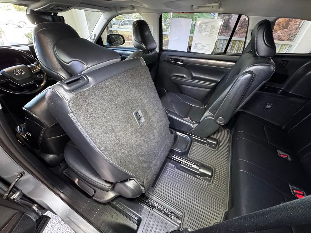 2021 Toyota Highlander Hybrid Limited