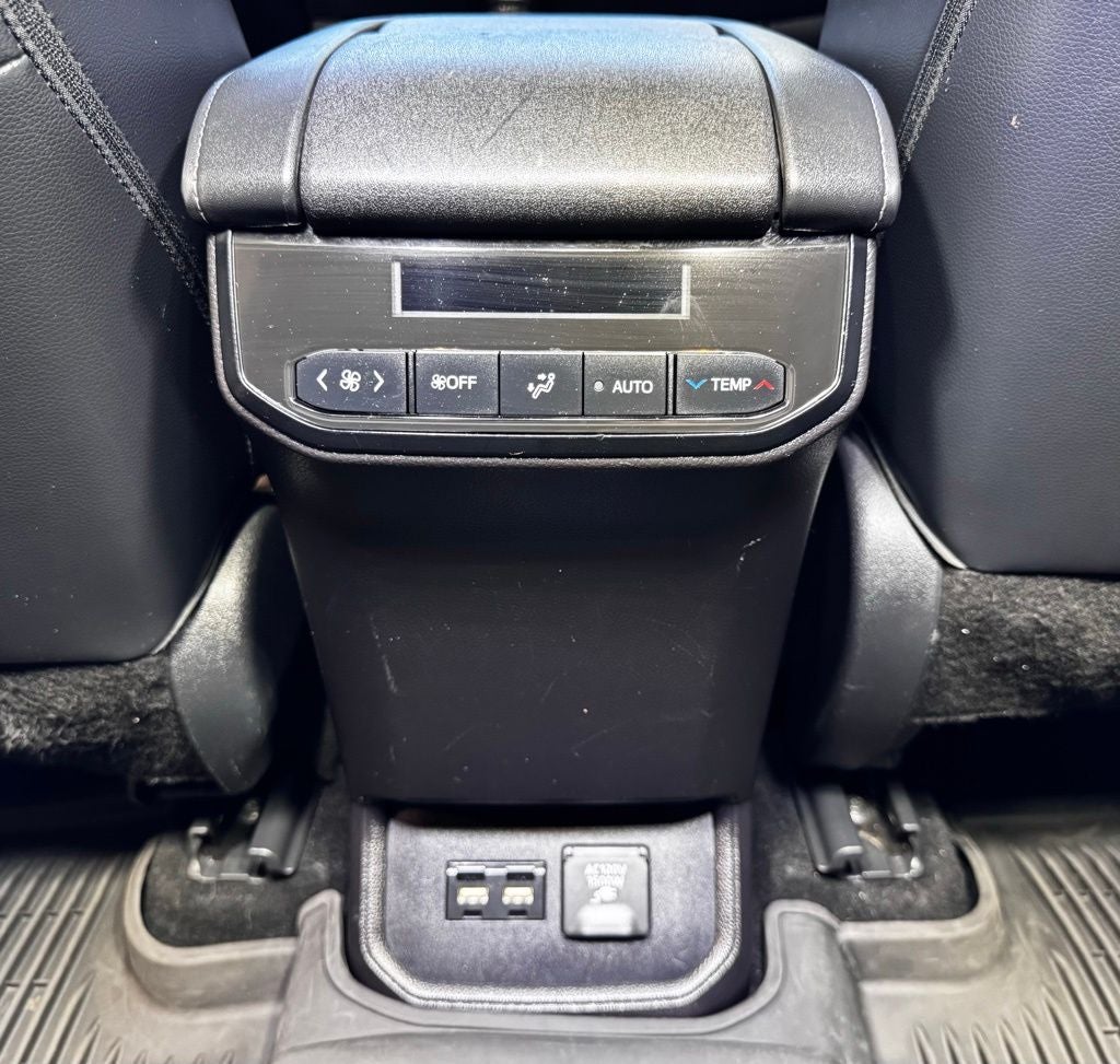 2021 Toyota Highlander Hybrid Limited