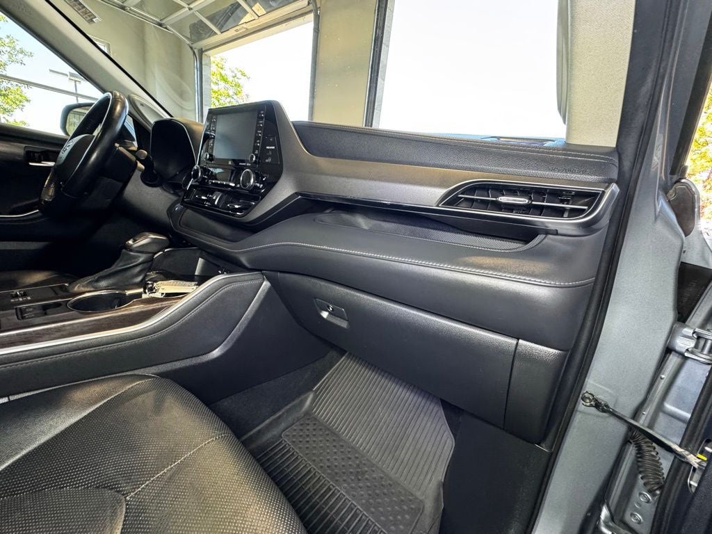 2021 Toyota Highlander Hybrid Limited