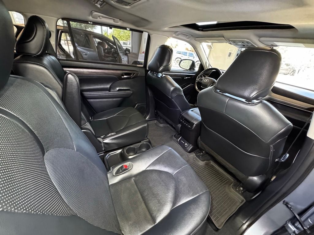 2021 Toyota Highlander Hybrid Limited