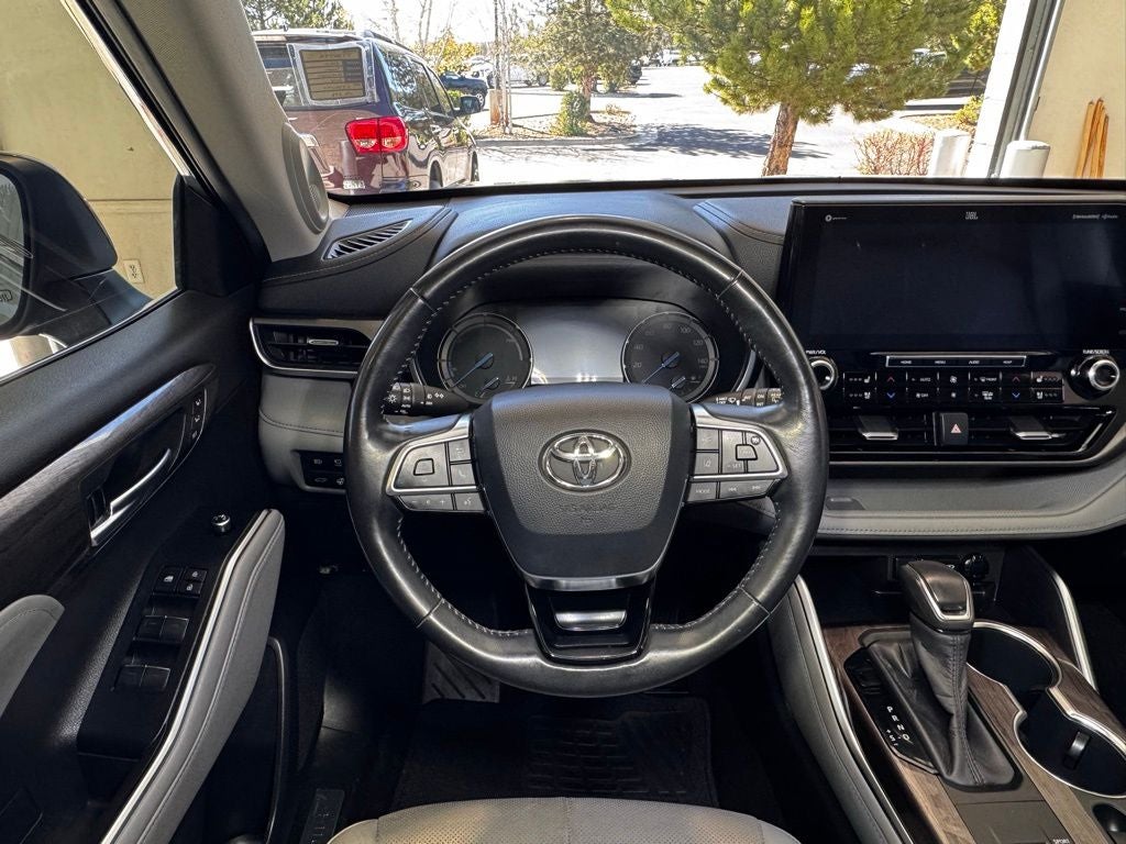 2020 Toyota Highlander Hybrid Limited