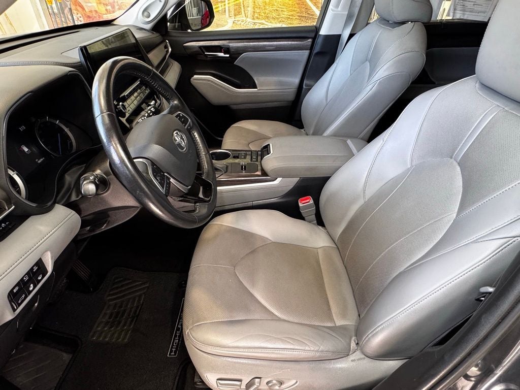 2020 Toyota Highlander Hybrid Limited