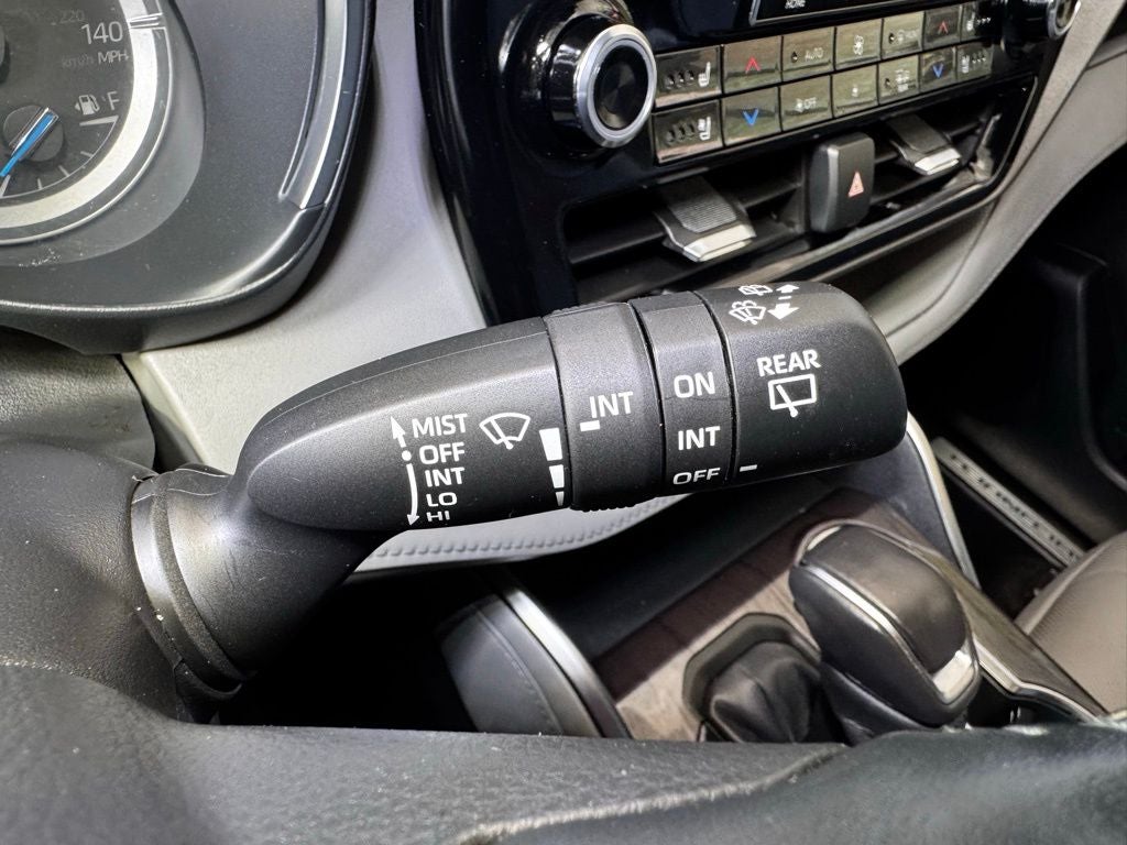 2020 Toyota Highlander Hybrid Limited