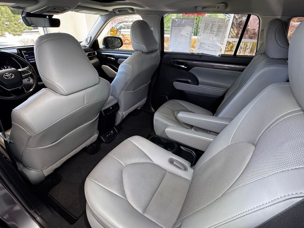 2020 Toyota Highlander Hybrid Limited