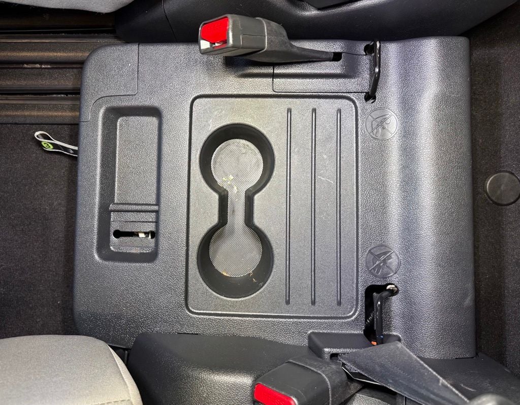 2025 Toyota Sienna XLE 8 Passenger