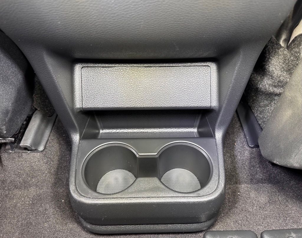 2025 Toyota Sienna XLE 8 Passenger