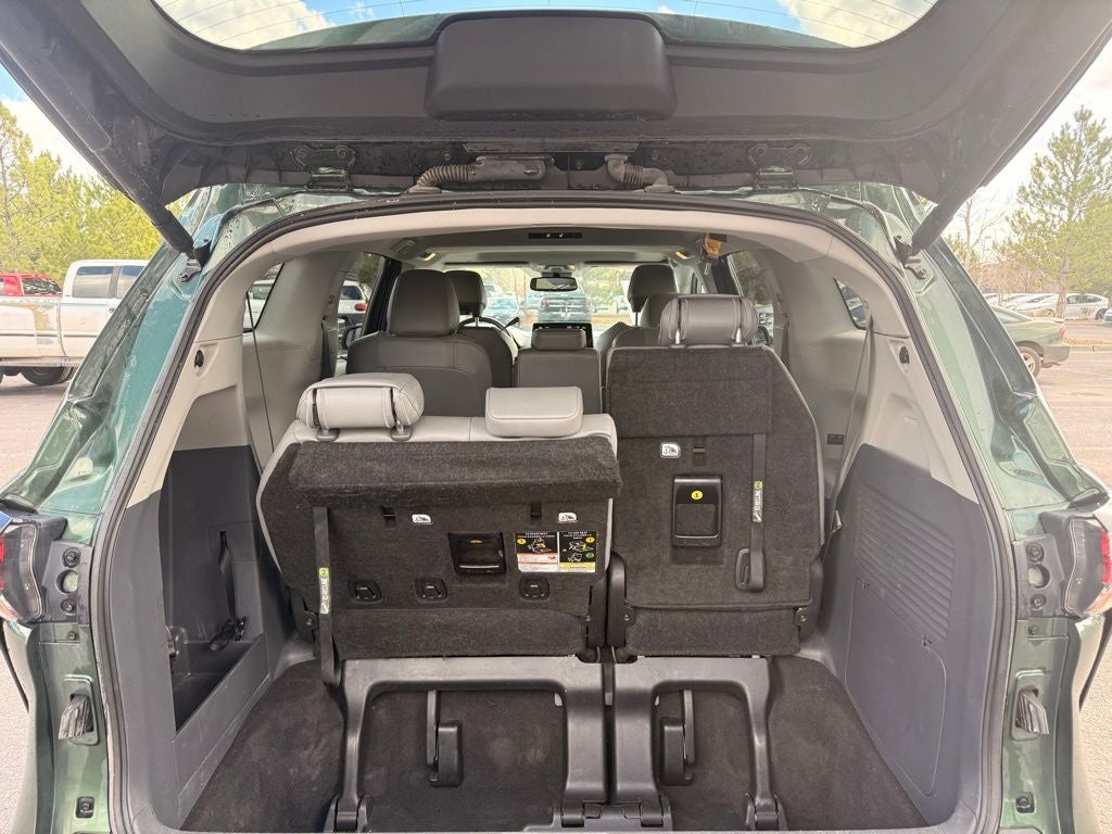 2024 Toyota Sienna XLE