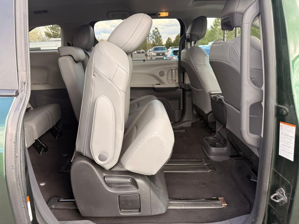 2024 Toyota Sienna XLE