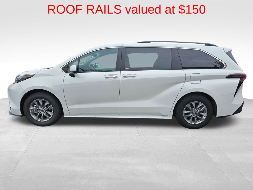 2025 Toyota Sienna XLE 8 Passenger
