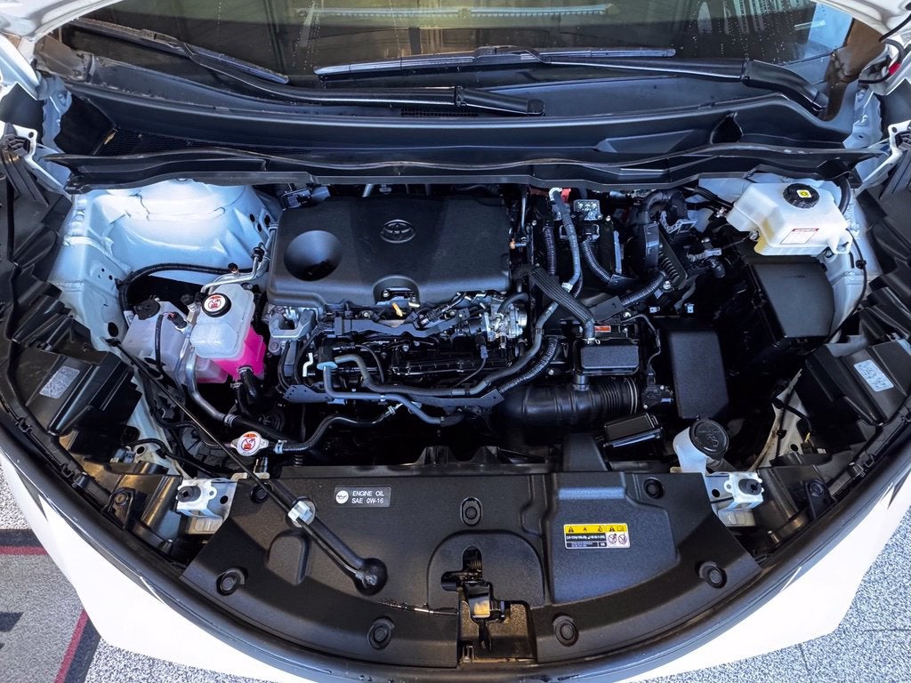 2024 Toyota Sienna XLE 8 Passenger