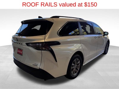 2024 Toyota Sienna XLE 8 Passenger
