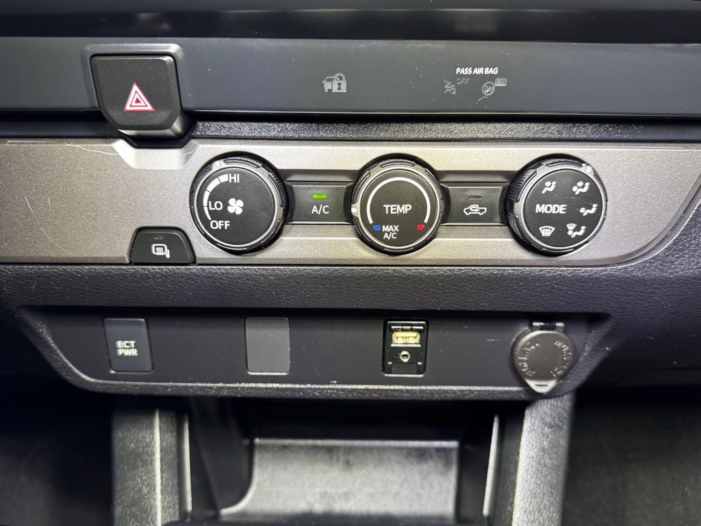 2019 Toyota Tacoma SR