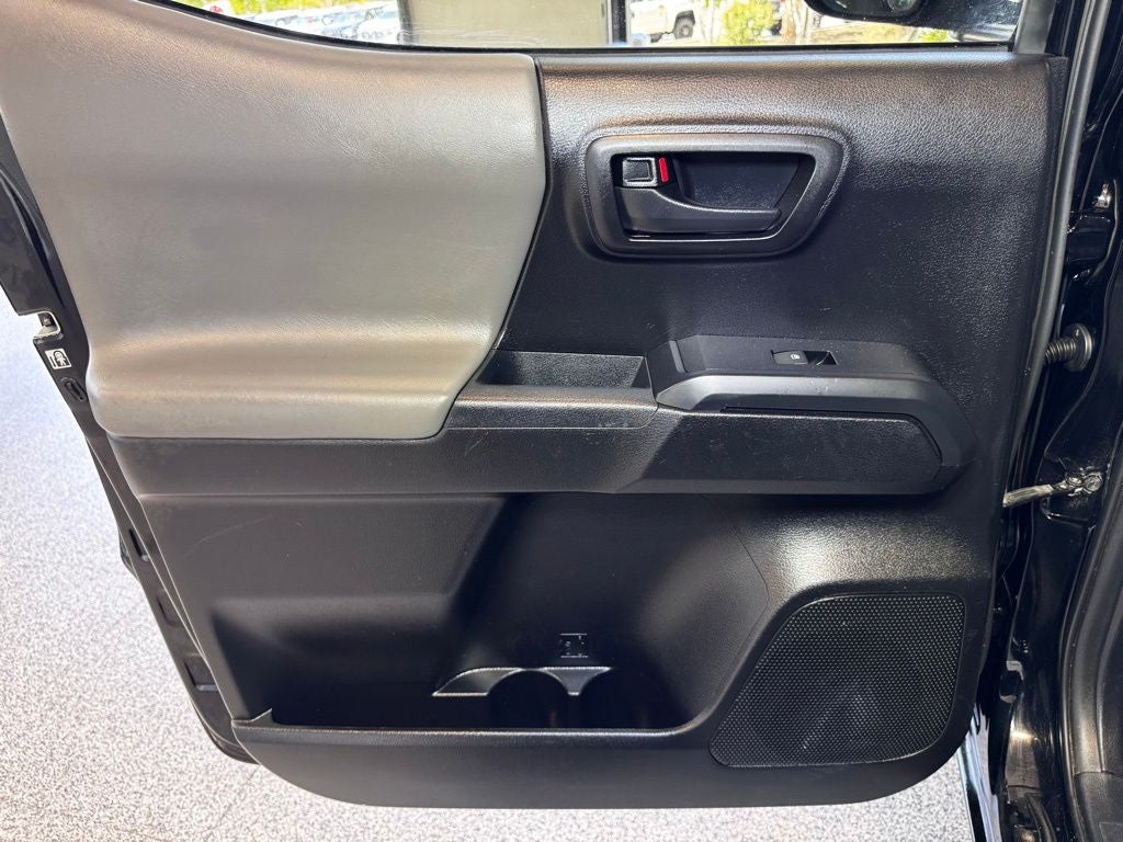 2019 Toyota Tacoma SR