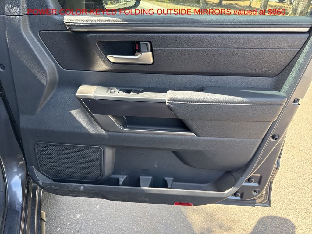 2025 Toyota Tundra SR5 - Photo 10