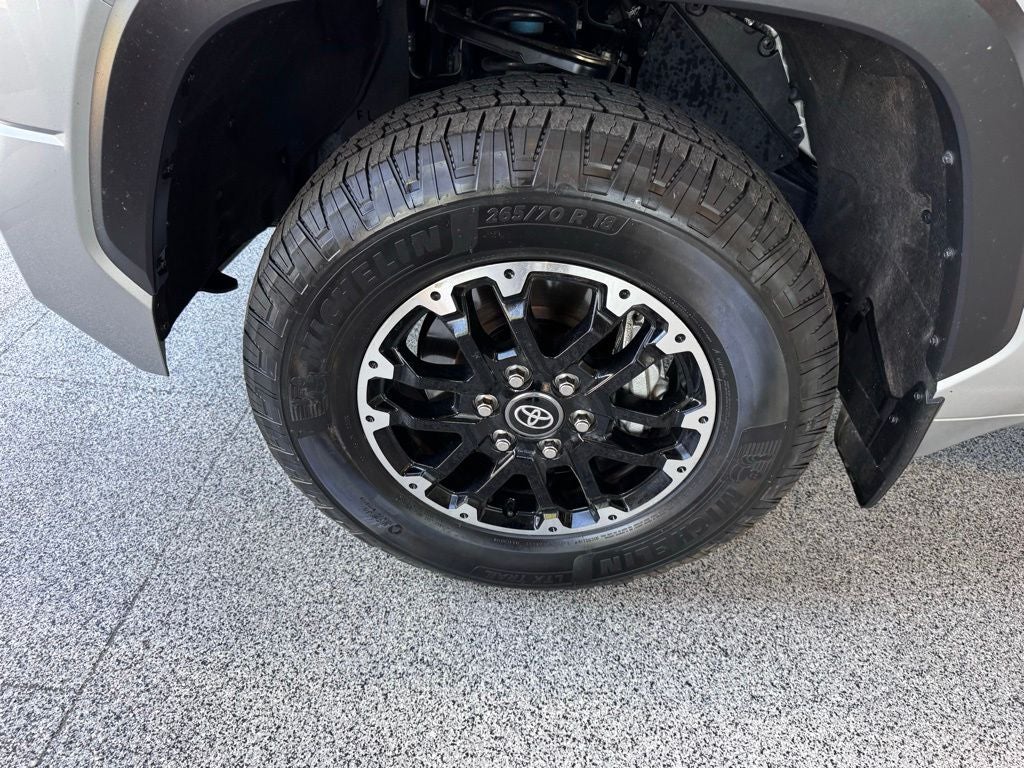 2025 Toyota Tundra SR5