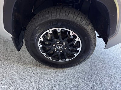 2025 Toyota Tundra SR5