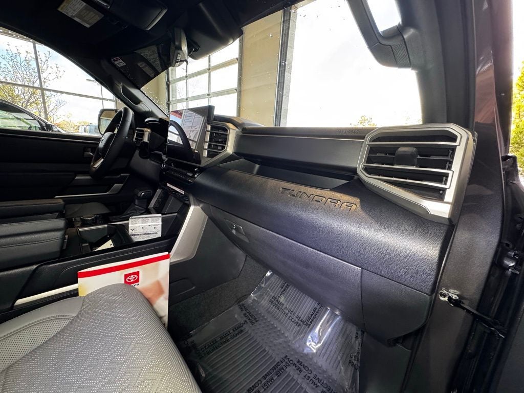 2025 Toyota Tundra SR5