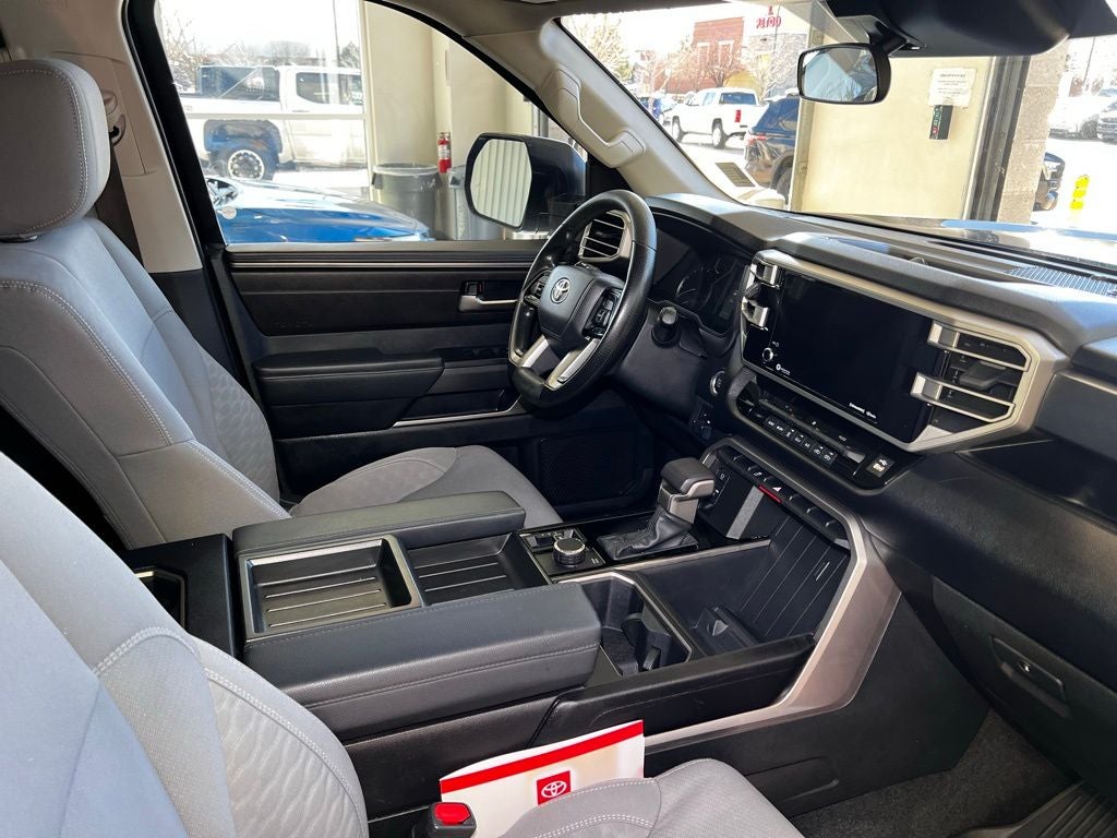 2022 Toyota Tundra SR5