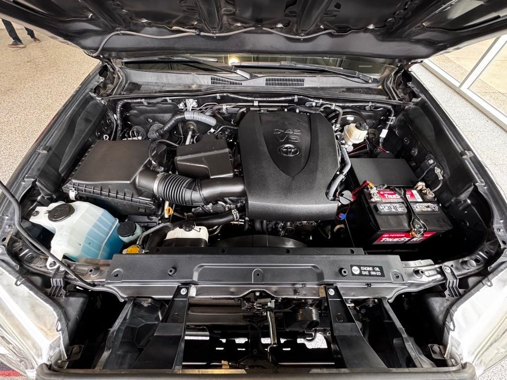 2017 Toyota Tacoma SR5