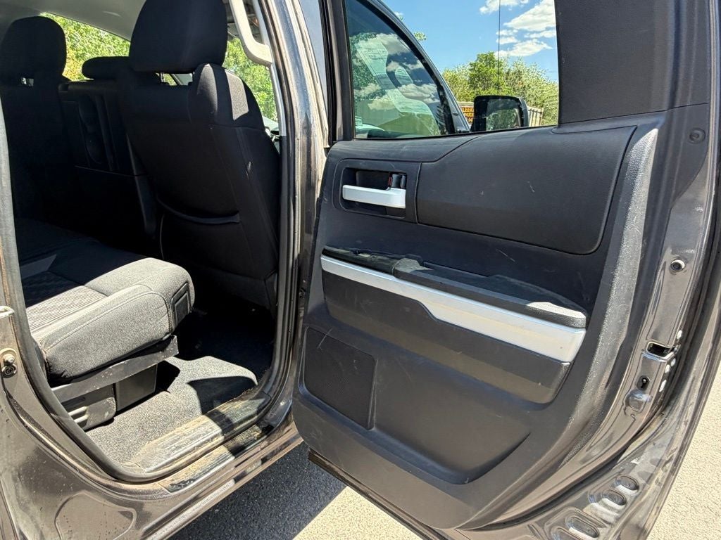 2016 Toyota Tundra SR5