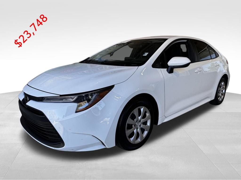2025 Toyota Corolla LE