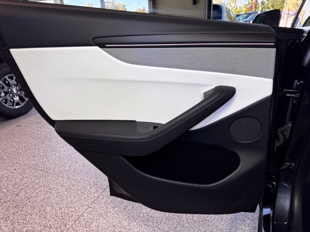 2026 Tesla Model Y Long Range