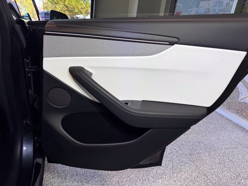 2026 Tesla Model Y Long Range