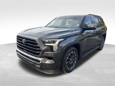 2023 Toyota Sequoia SR5