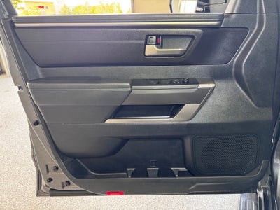 2023 Toyota Sequoia SR5