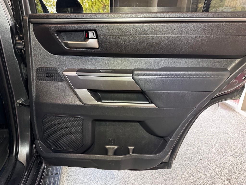 2023 Toyota Sequoia SR5