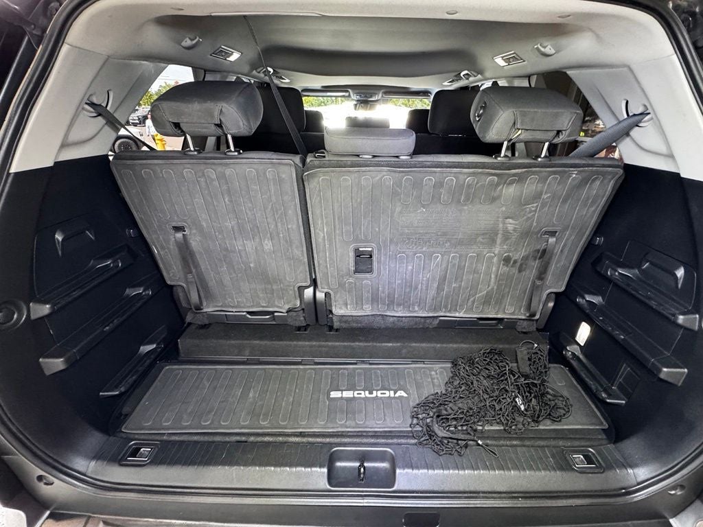 2023 Toyota Sequoia SR5