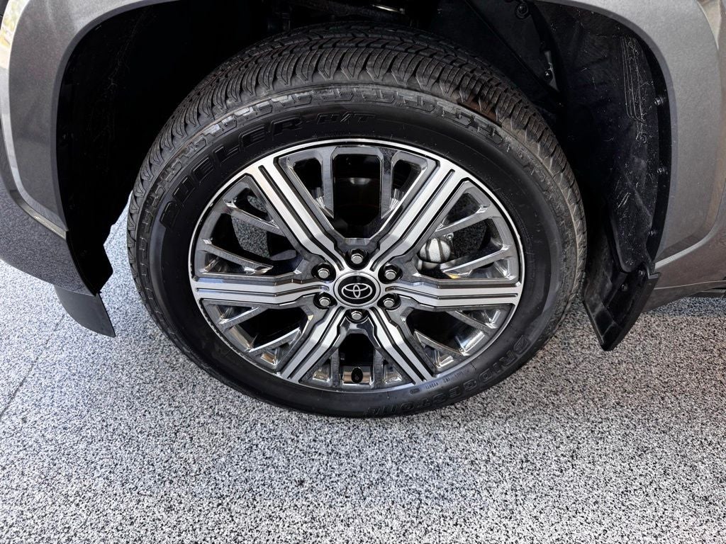 2024 Toyota Sequoia Capstone
