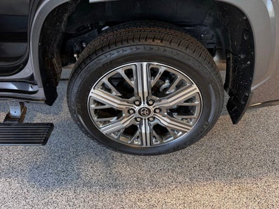 2024 Toyota Sequoia Capstone