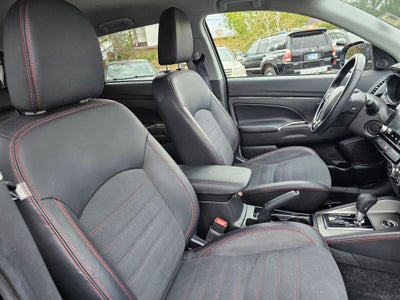 2025 Mitsubishi Outlander Sport 2.0 SE