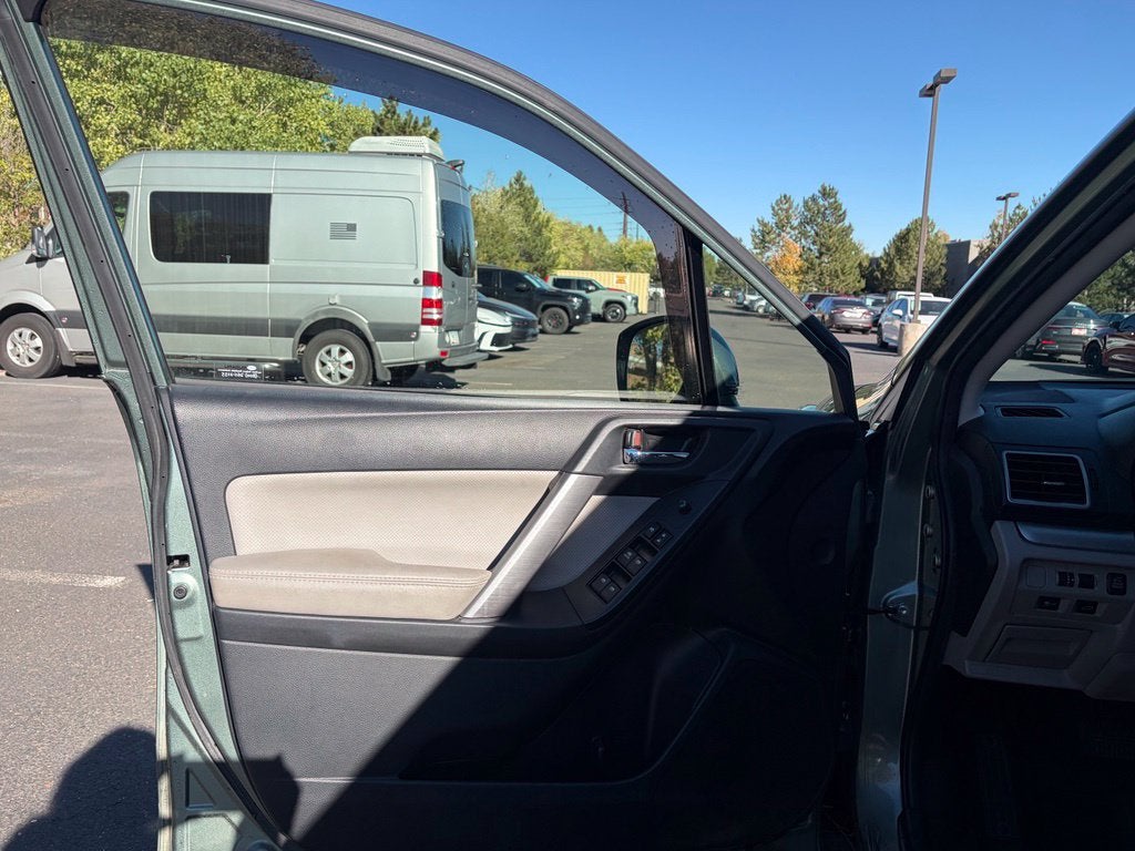 2016 Subaru Forester 2.5i Limited