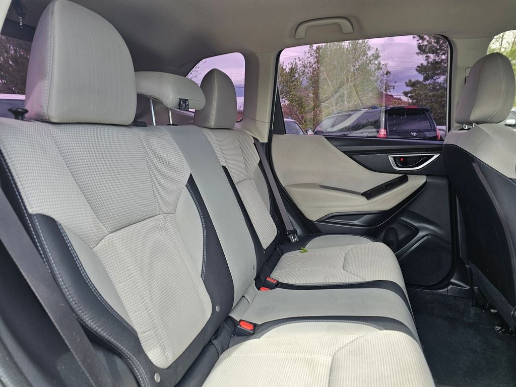 2023 Subaru Forester Base