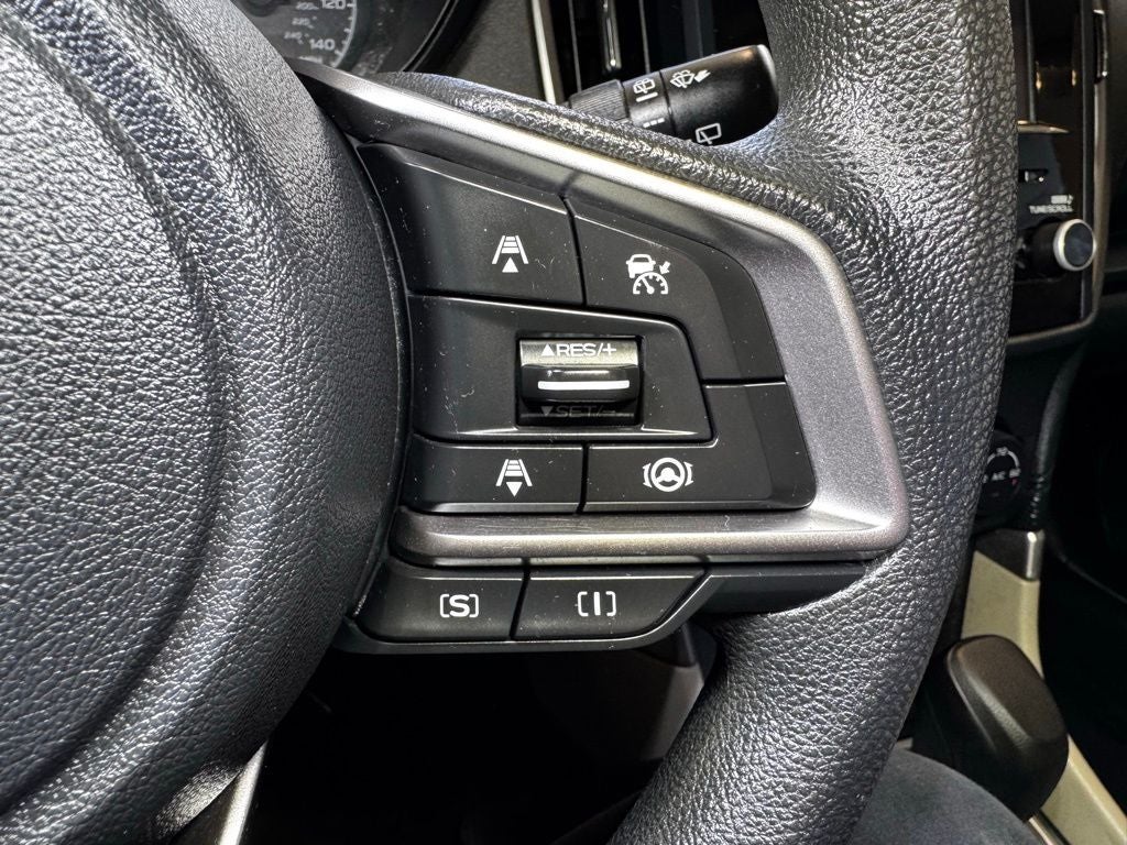 2023 Subaru Forester Base