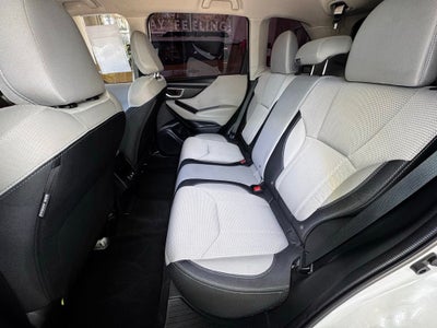 2023 Subaru Forester Base