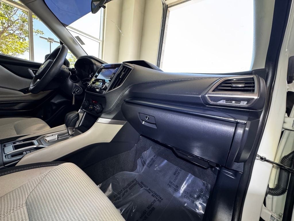 2023 Subaru Forester Base