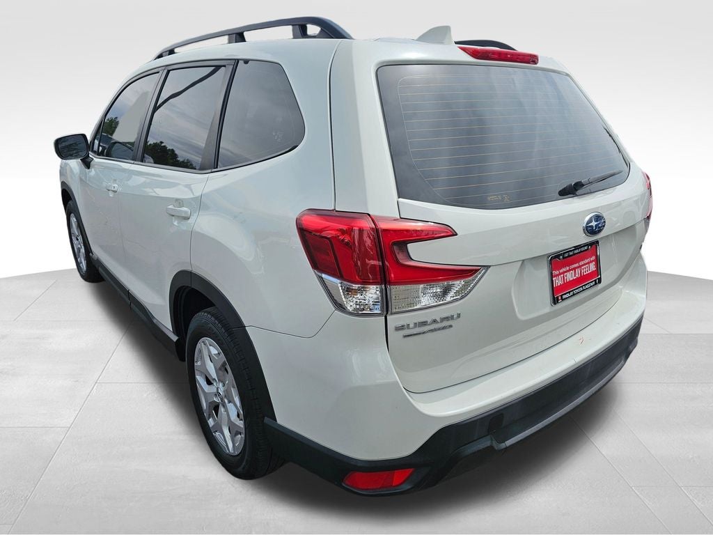 2023 Subaru Forester Base