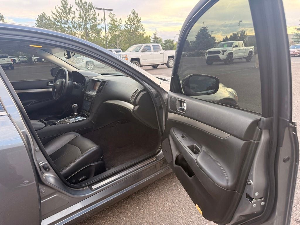 2011 INFINITI G37 X Sport Appearance Edition